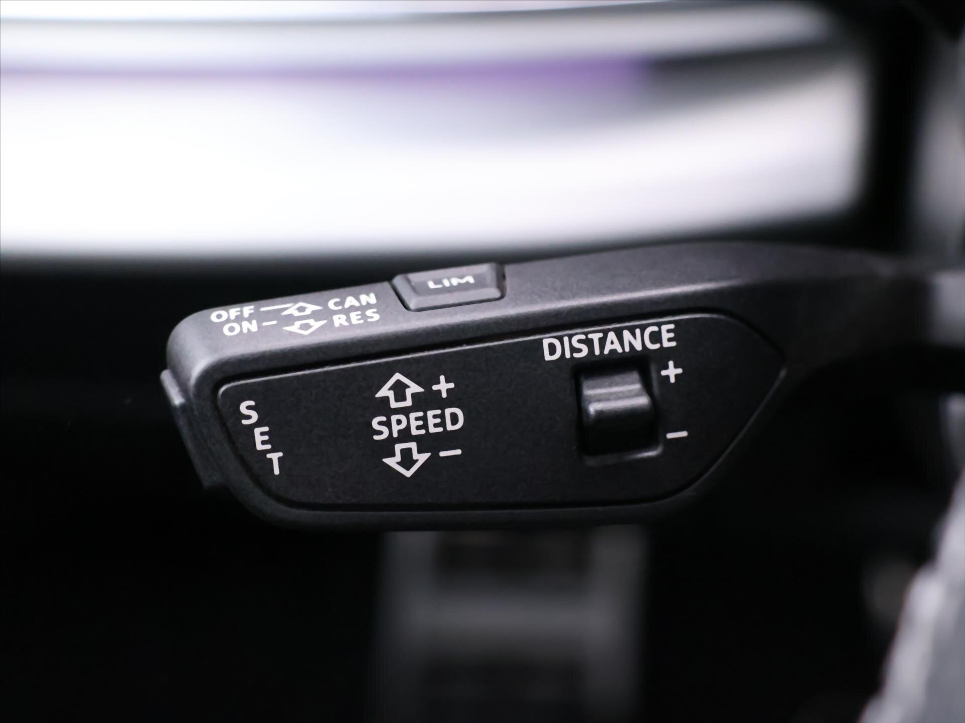 Audi Q8 SUV / Terénní 3,0 l 250 kw