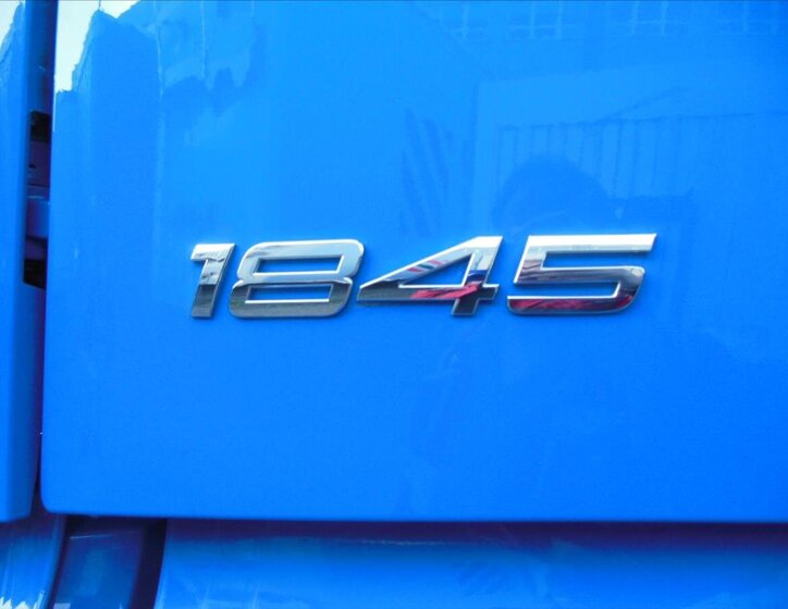 Mercedes-Benz Ostatní 5