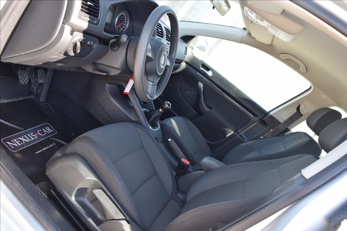 Volkswagen Jetta Kombi 1,4 l 90 kw