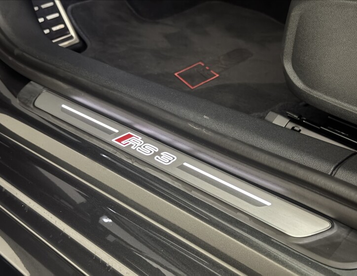 Audi RS 3 24