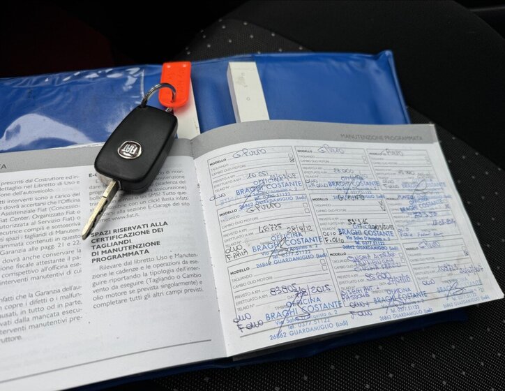 Fiat Grande Punto Hatchback 1,2 l 48 kw