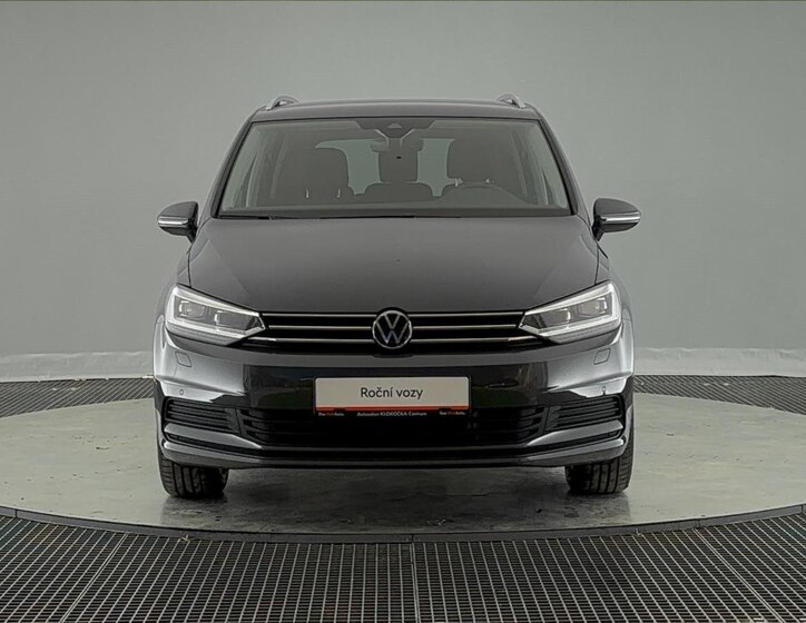 Volkswagen Touran MPV 1,5 l 110 kw