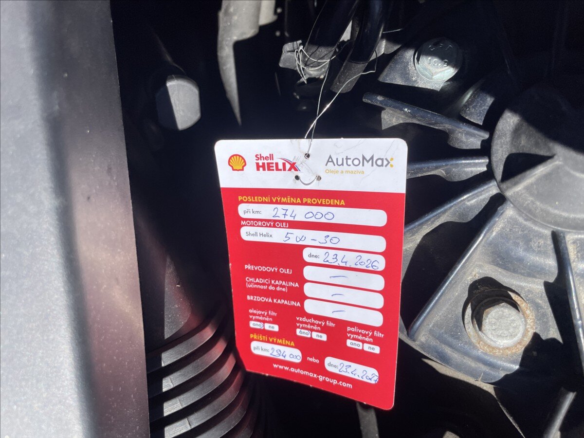 BMW Řada 5 Kombi 3,0 l 180 kw