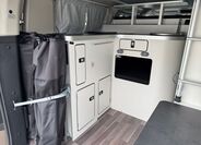 Ford Tourneo Custom 14