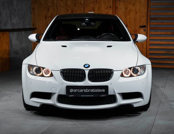 BMW M3 8