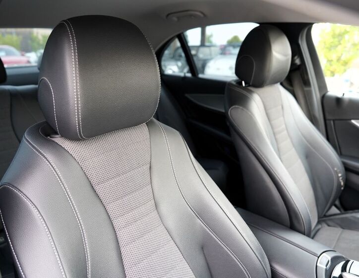 Mercedes-Benz Třídy E 25