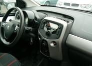 Peugeot 108 15