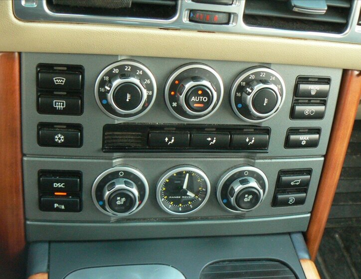 Land Rover Range Rover Ostatní 3,6 l 200 kw