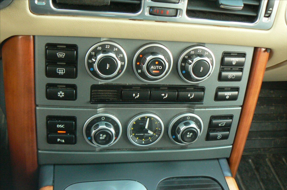 Land Rover Range Rover Ostatní 3,6 l 200 kw