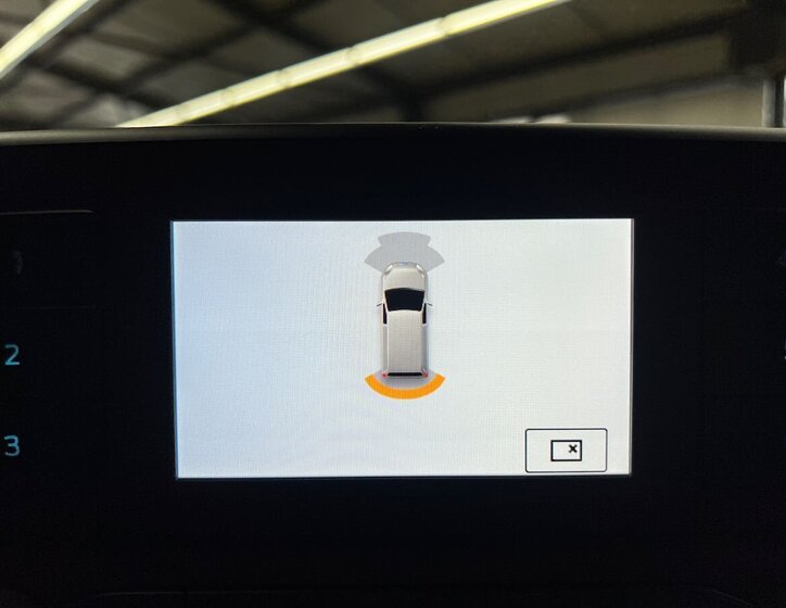 Ford Tourneo Custom 15