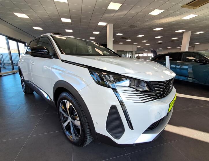 Peugeot 5008 3