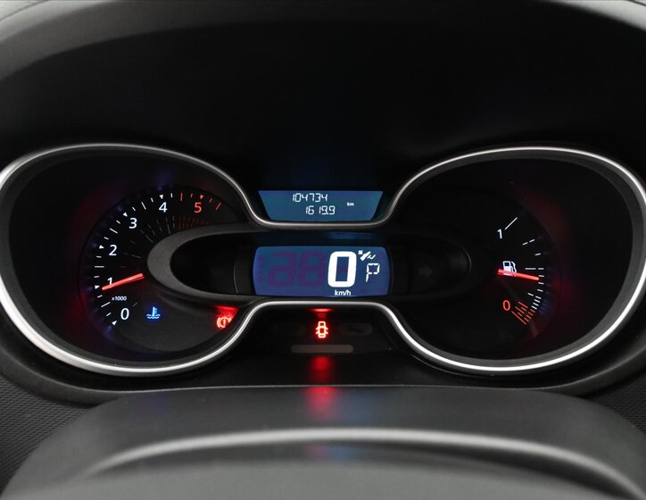 Renault Trafic Skříň 2,0 l 107 kw