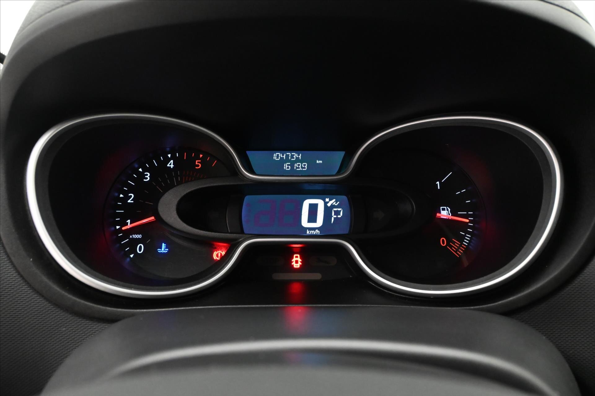 Renault Trafic Skříň 2,0 l 107 kw