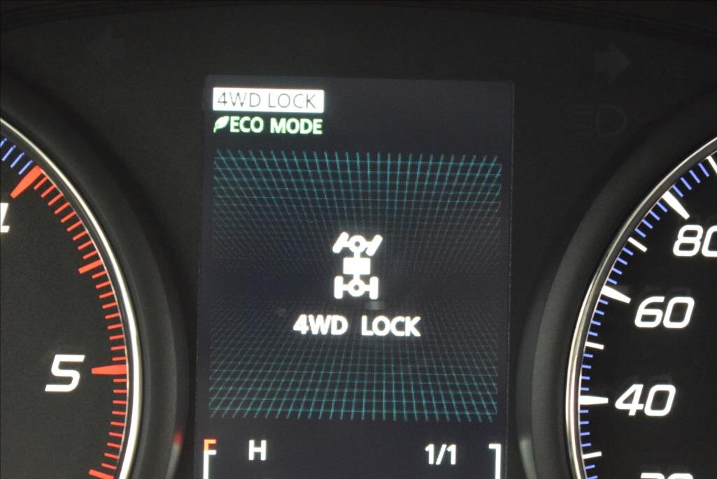 Mitsubishi Outlander SUV 2,3 l 110 kw