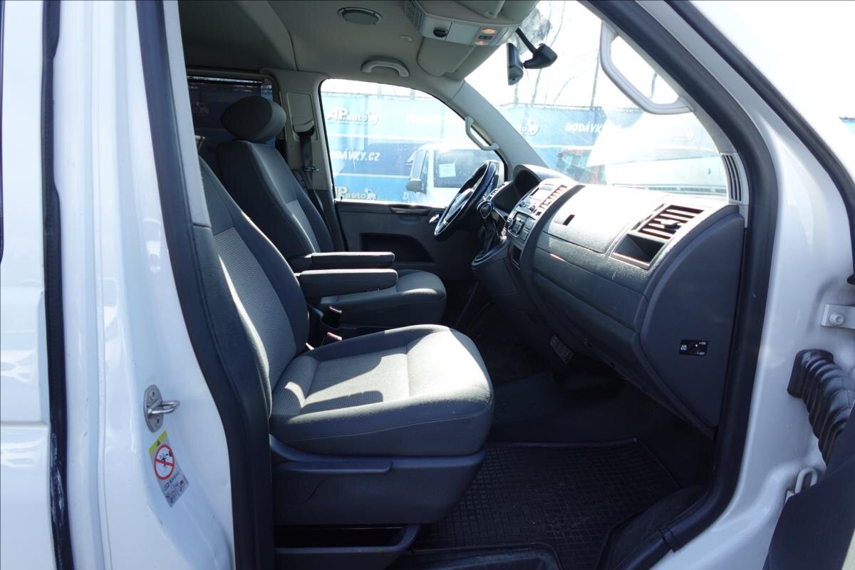 Volkswagen Caravelle Ostatní 2,0 l 132 kw