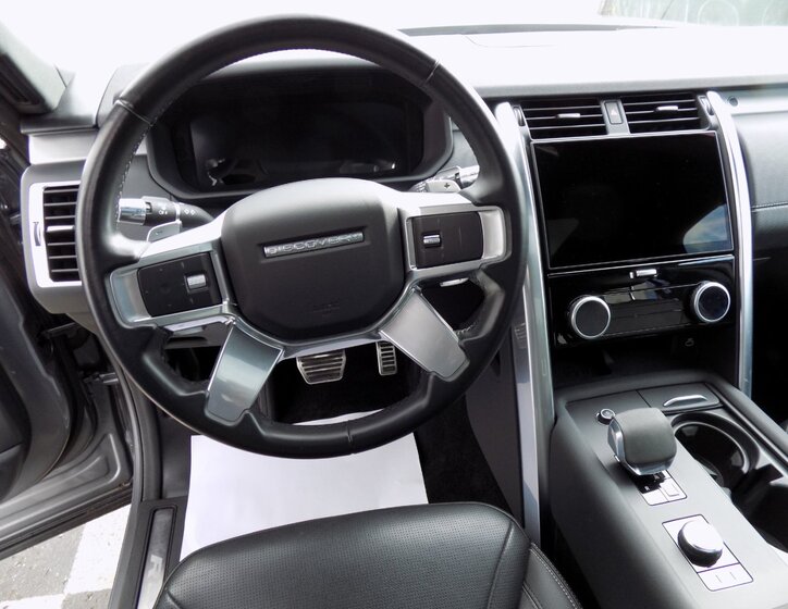 Land Rover Discovery 37