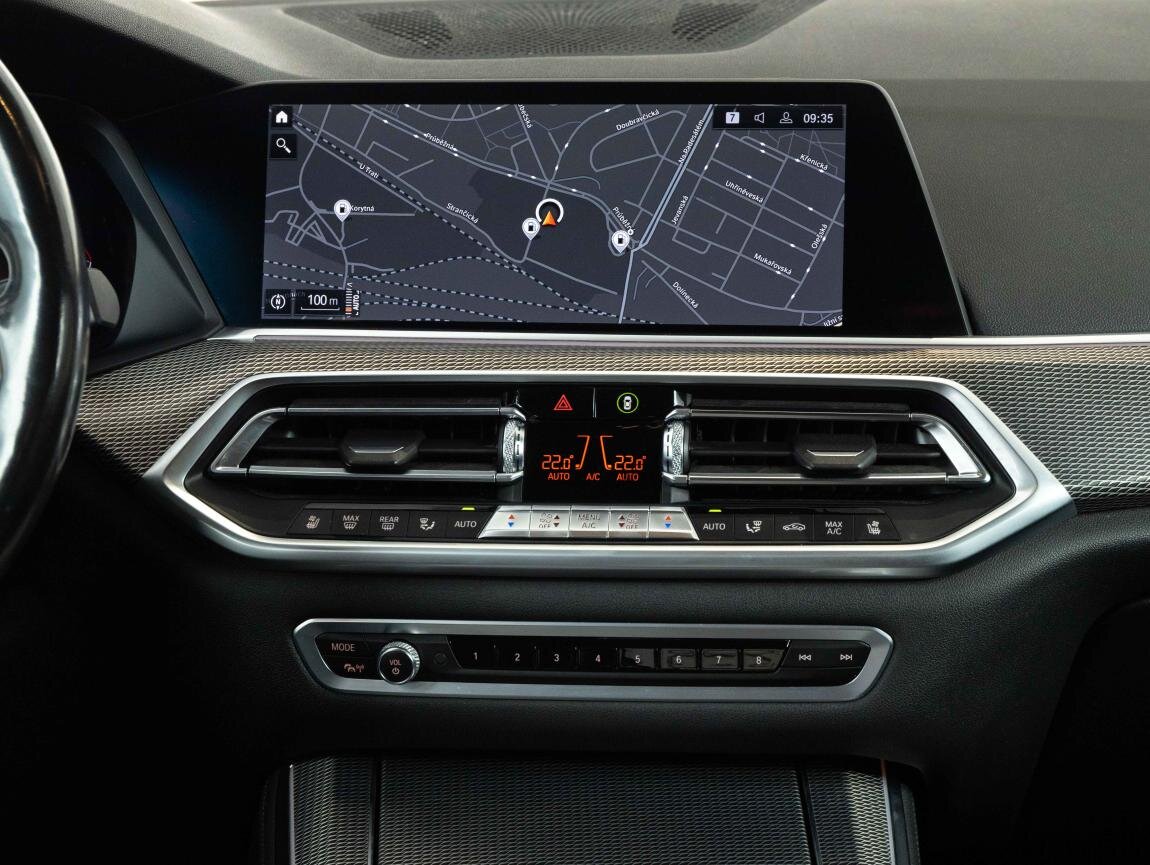 BMW X5 SUV / Terénní 3,0 l 195 kw