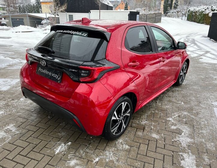 Toyota Yaris Hatchback 1,5 l 68 kw
