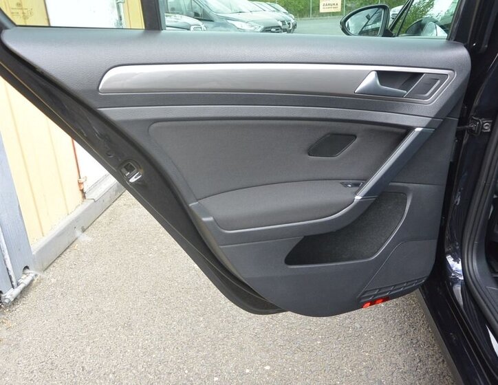 Volkswagen Golf Hatchback 1,2 l 63 kw