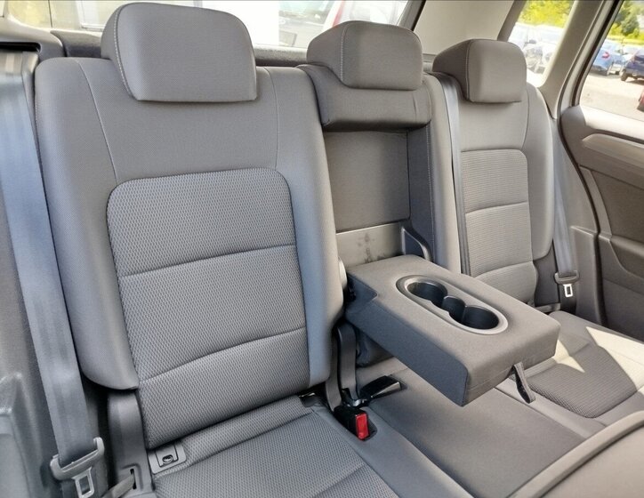 Volkswagen Golf Sportsvan 32