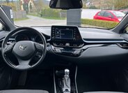 Toyota C-HR SUV / Terénní 1,8 l 72 kw