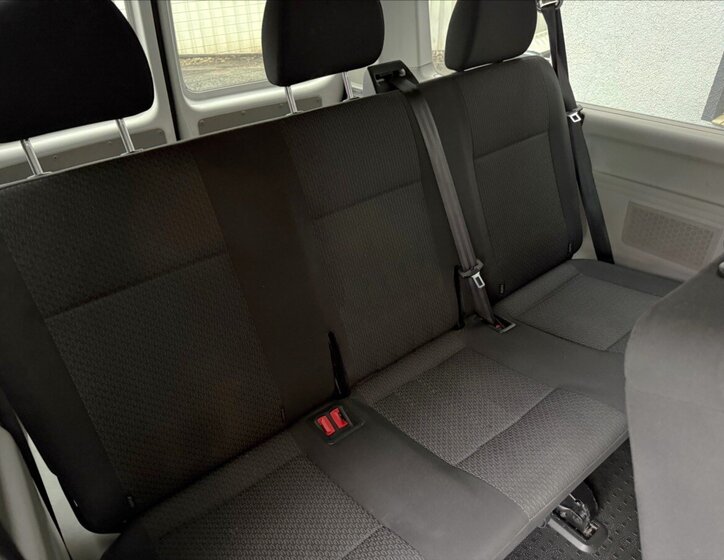 Volkswagen Transporter 21