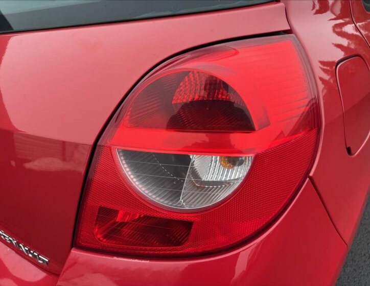 Renault Clio Hatchback 1,6 l 65 kw