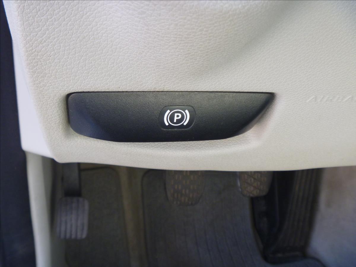 Mercedes-Benz Třídy C Kombi 2,1 l 100 kw