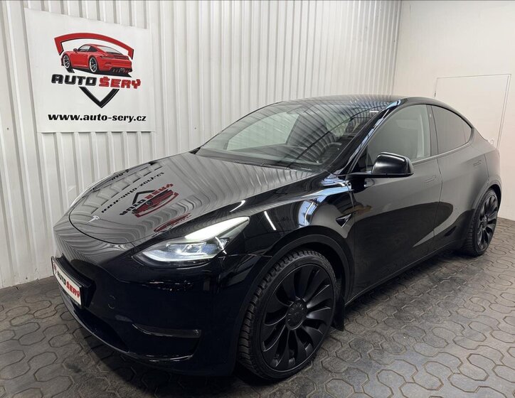 Tesla Model Y SUV 0,0 393 kw
