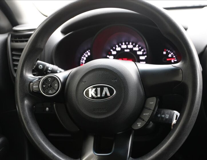 KIA Soul Hatchback 1,6 l 97 kw