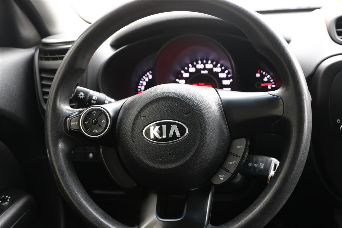 KIA Soul Hatchback 1,6 l 97 kw