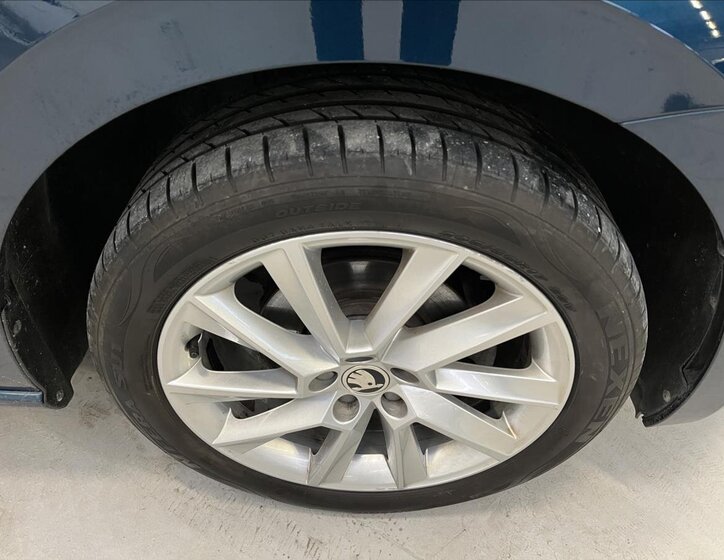 Škoda Scala Hatchback 1,5 l 110 kw