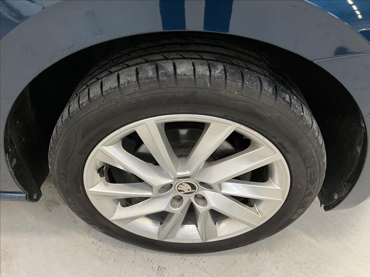 Škoda Scala Hatchback 1,5 l 110 kw