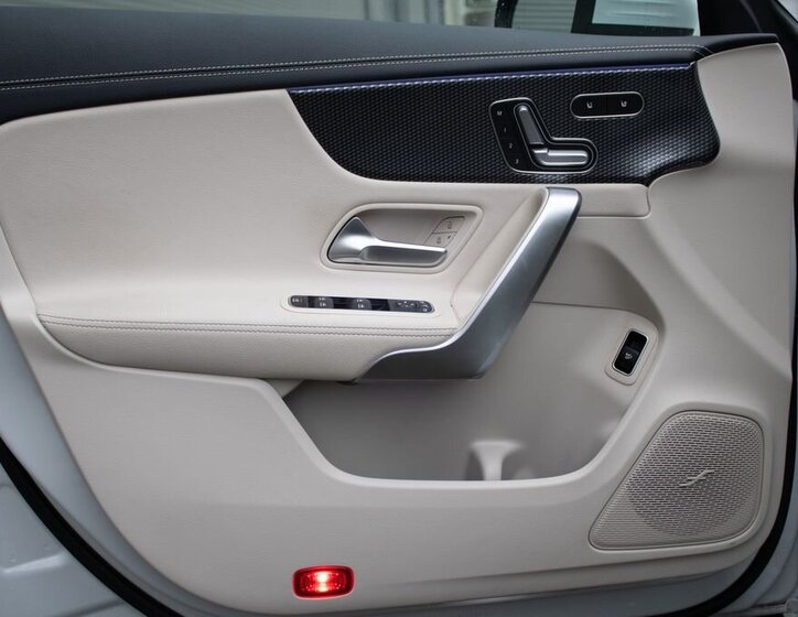 Mercedes-Benz CLA 17