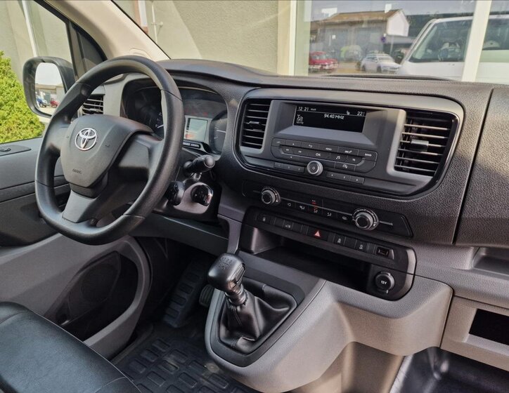 Toyota ProAce Skříň 2,0 l 106 kw