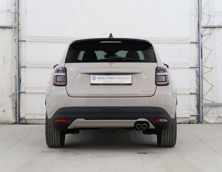 Fiat 600 Hatchback 1,2 l 100 kw