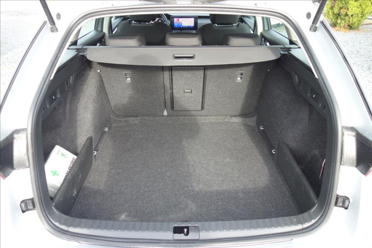 Škoda Octavia Kombi 2,0 l 85 kw