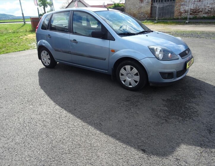 Ford Fiesta Hatchback 1,3 l 51 kw