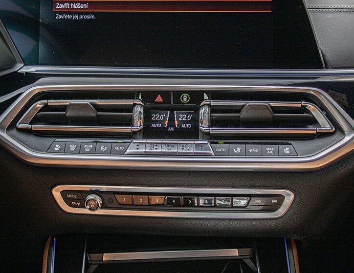 BMW X5 SUV / Terénní 3,0 l 195 kw