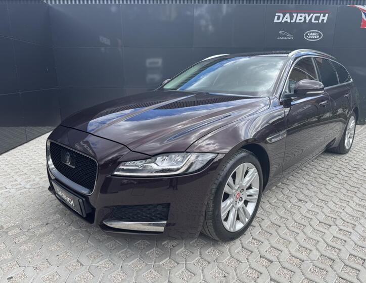 Jaguar XF 2