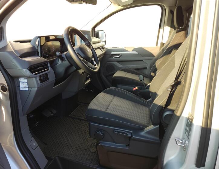 Volkswagen Caravelle 7