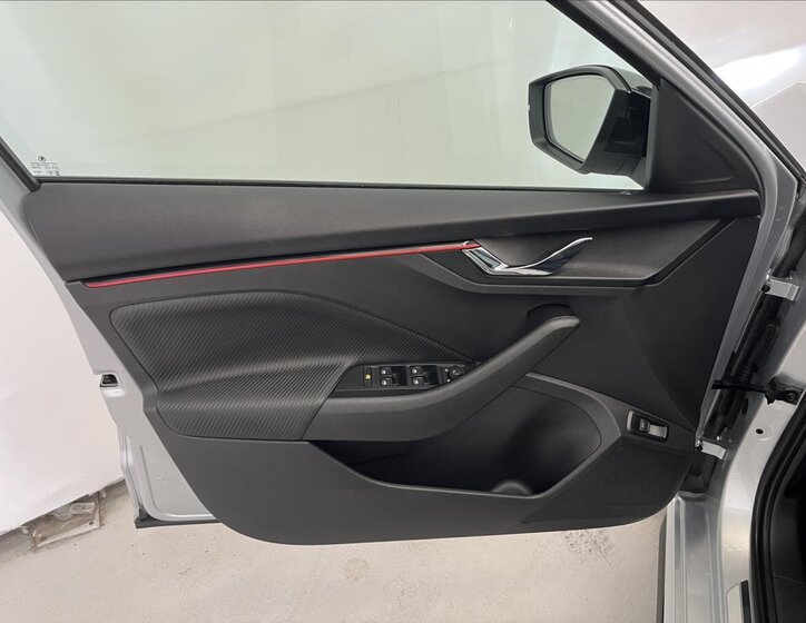 Škoda Kamiq SUV / Terénní 1,5 l 110 kw