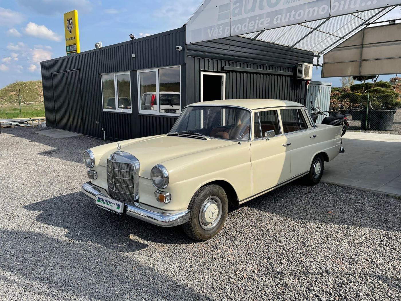 Mercedes-Benz Ostatní