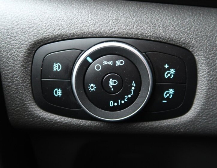 Ford Transit Custom VAN-Minibus 2,0 l 77 kw