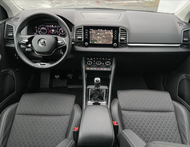Škoda Karoq SUV 1,5 l 110 kw