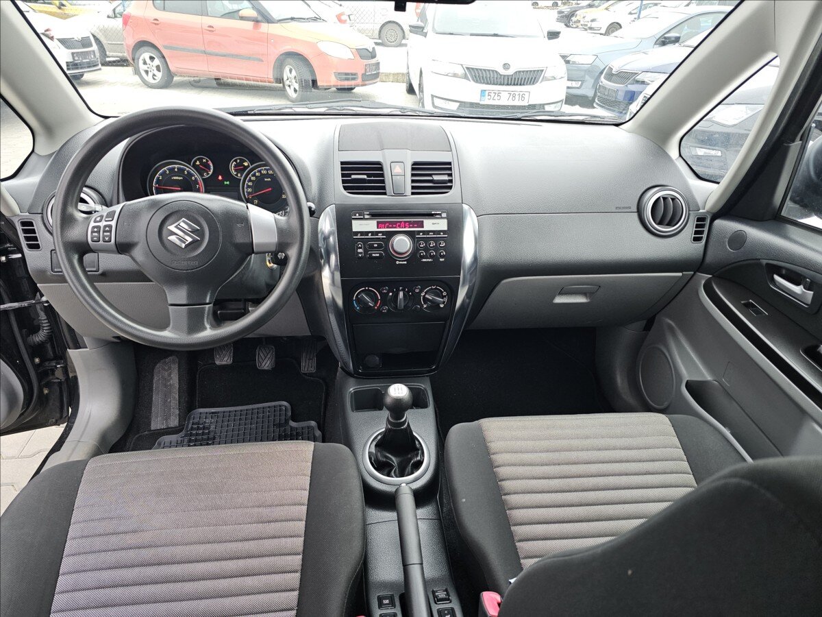 Suzuki SX4