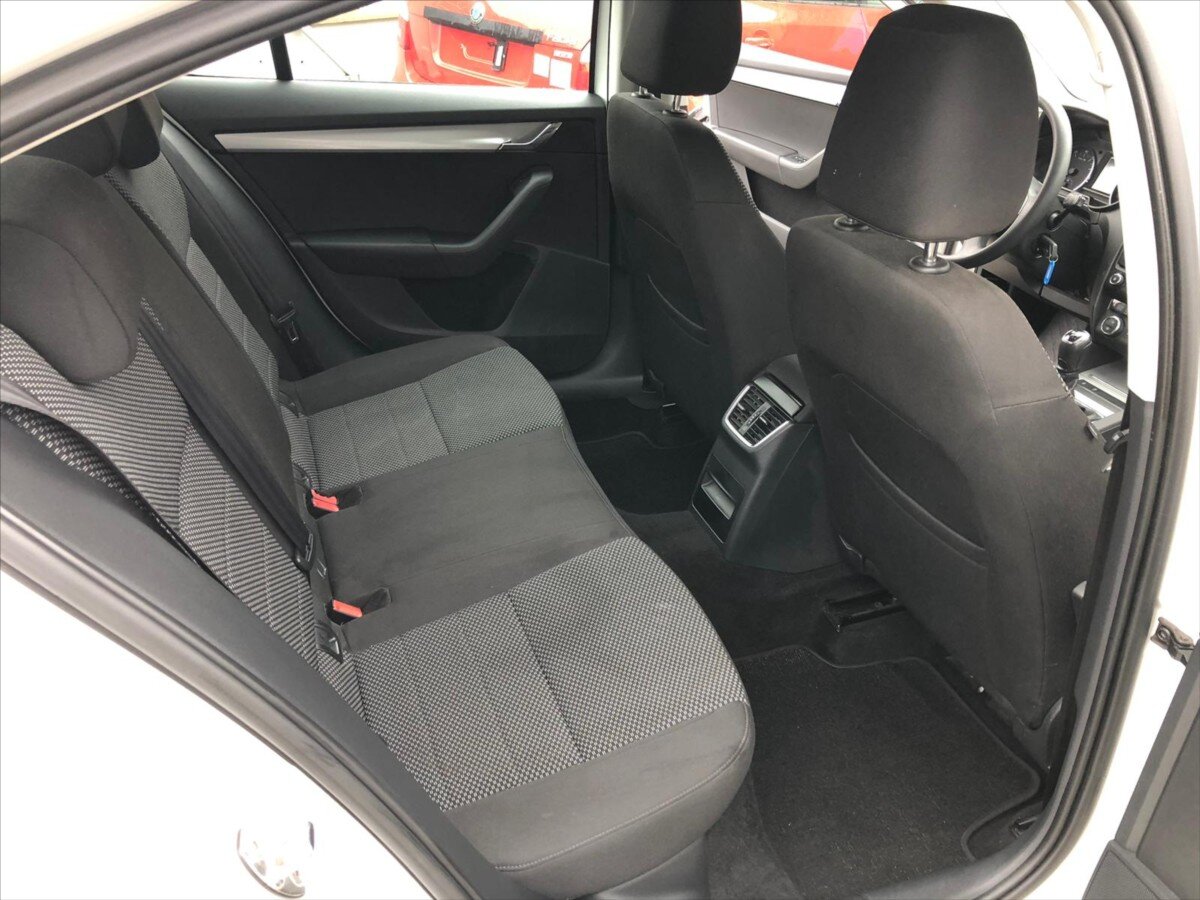 Škoda Octavia Sedan 1,2 l 77 kw