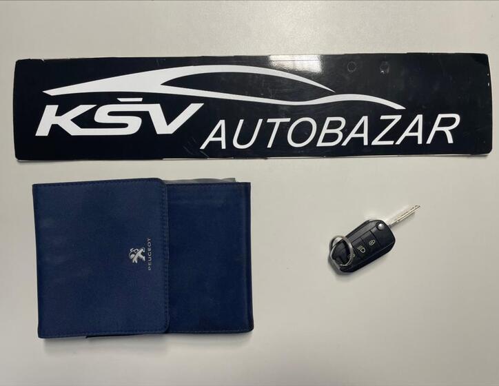 Peugeot 208 2