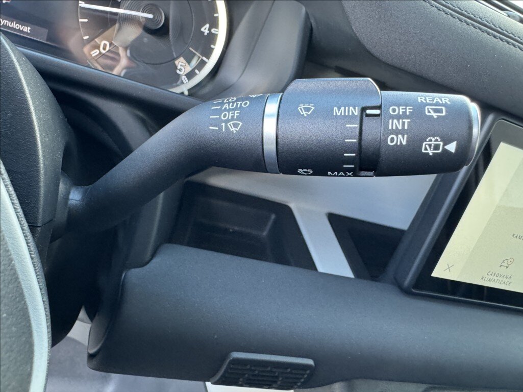 Land Rover Defender SUV / Terénní 3,0 l 221 kw