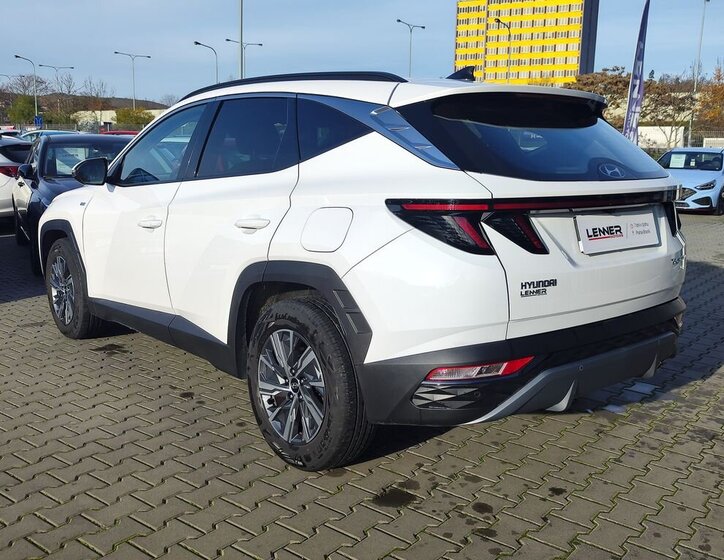 Hyundai Tucson SUV 1,6 l 100 kw